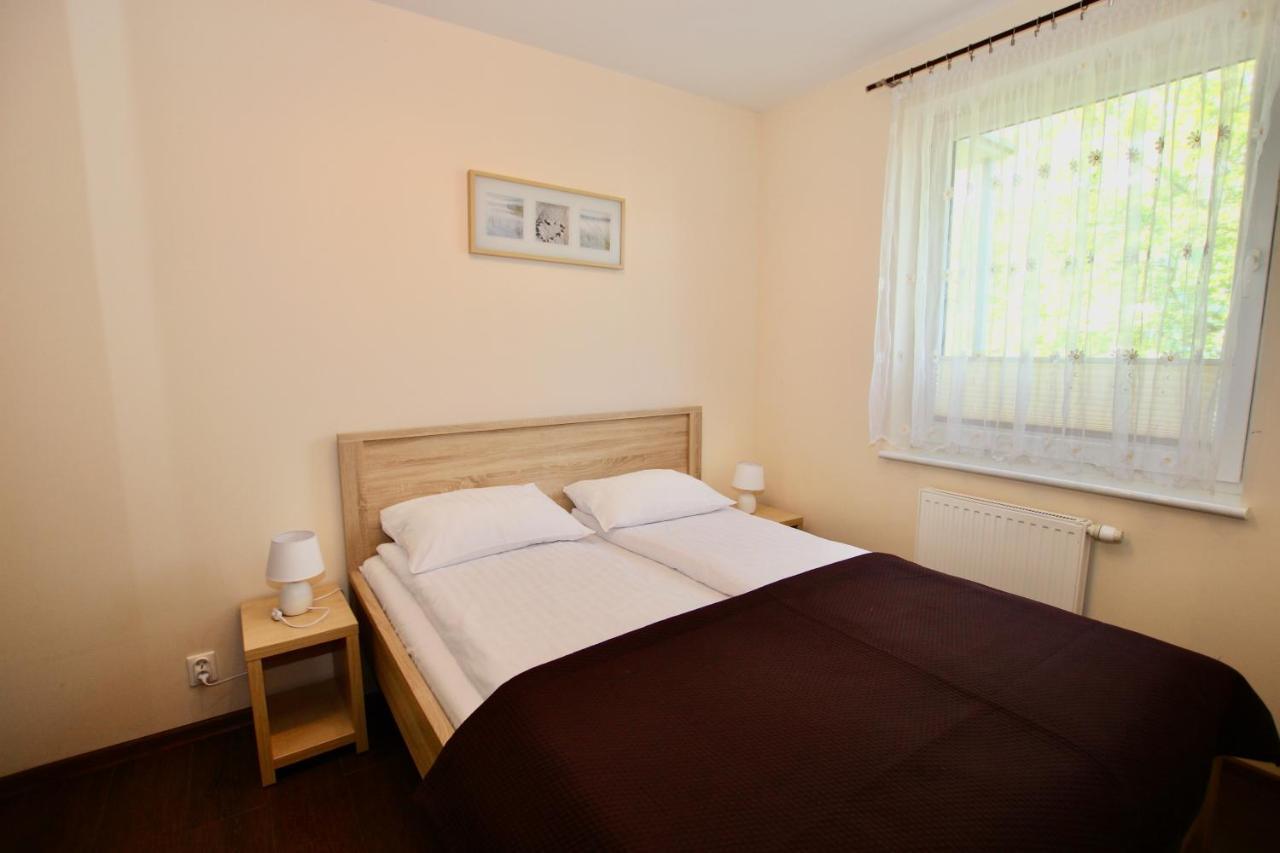 Apartamenty Bursztynowe Komnaty Darlowko Esterno foto