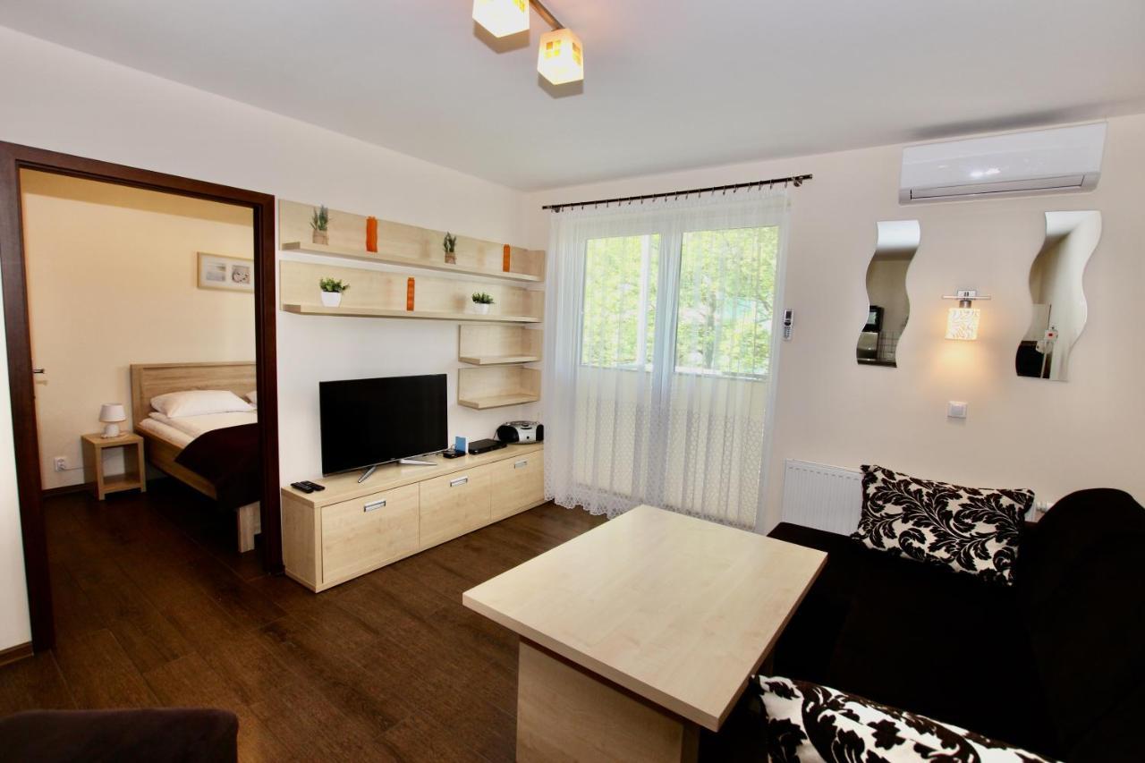 Apartamenty Bursztynowe Komnaty Darlowko Esterno foto