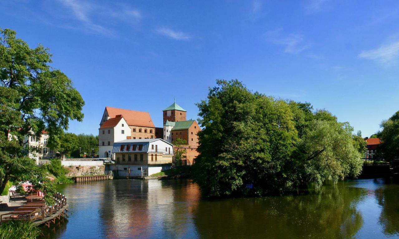 Apartamenty Bursztynowe Komnaty Darlowko Esterno foto