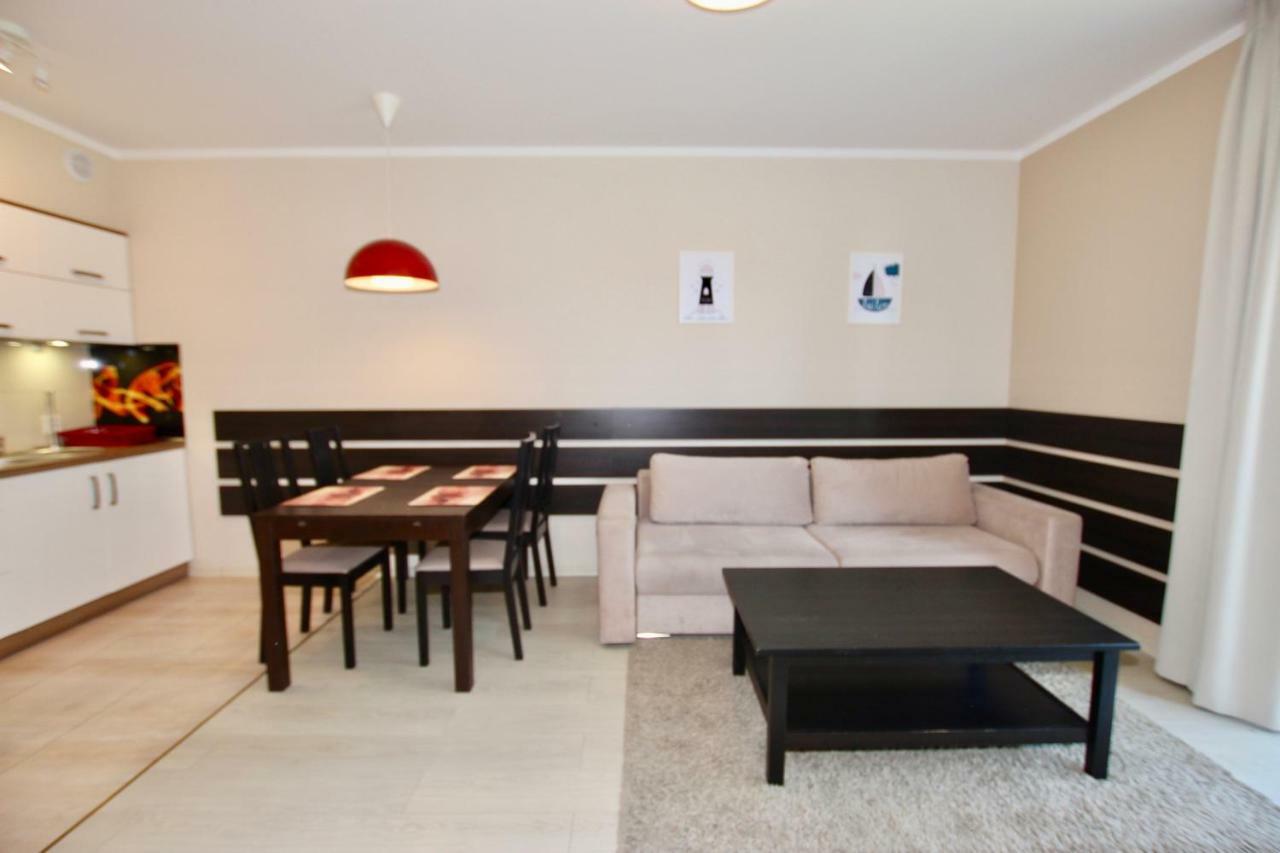 Apartamenty Bursztynowe Komnaty Darlowko Esterno foto